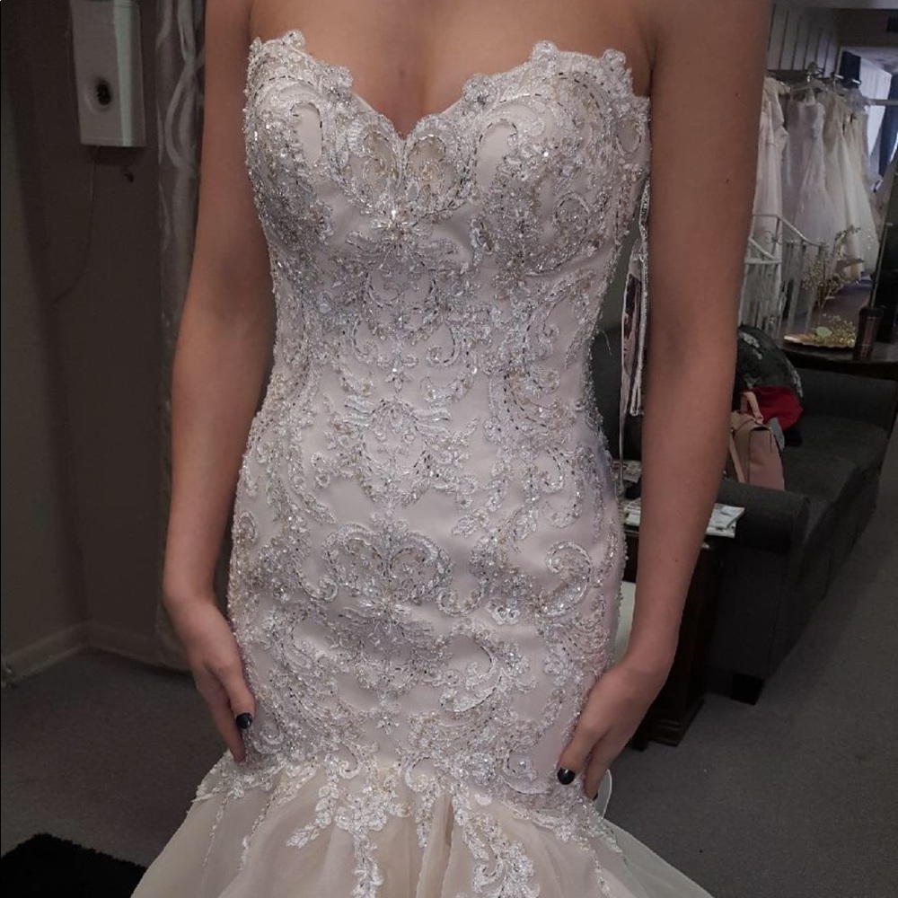 Maggie Sottero wedding dress